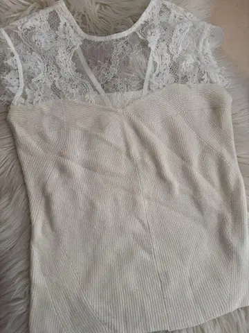프레이 아이디 레이스 슬리브 화이트 탱크탑