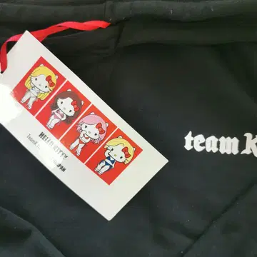 새상품 키티 사이버 재팬 후드티 콜라보 팀 K 트레이닝복