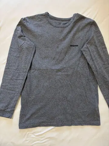 patagonia 긴팔 T셔츠 XS 그레이