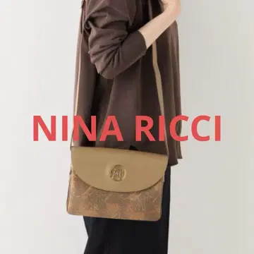 새상품급 NINA RICCI 니나리치 숄더백 클러치백