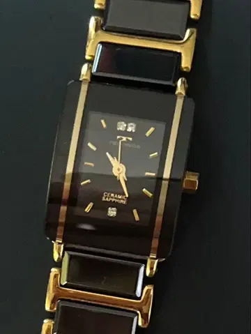 가동품 테크노스 스톤 장식 손목시계 직사각형 세라믹 벨트 여성용