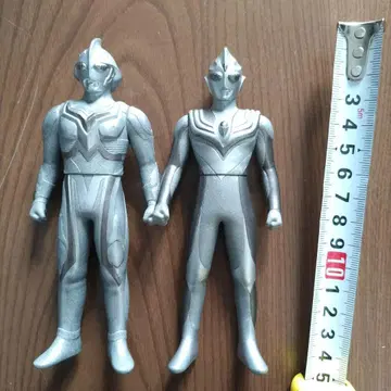 울트라맨 피규어 2체 세트 약 15cm