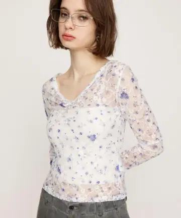 FLOWER LACE 상의 SLY