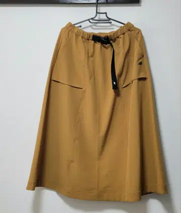 택 포함 새상품 뉴발란스 롱 스커트 JWKL1879