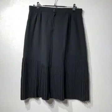 블랙 플리츠 스커트 무릎 기장