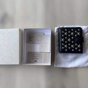 JIMMY CHOO 3단 폴더형 지갑 블랙 별 모양 스터드