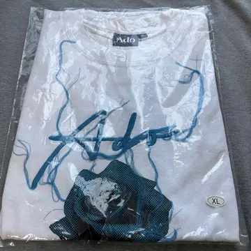 Ado 모나리자 옆얼굴 티셔츠 o XL