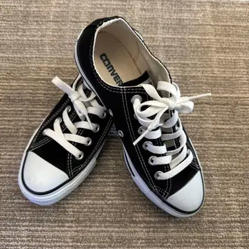 CONVERSE ALL STAR 블랙 스니커즈
