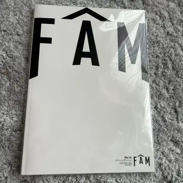 timelesz FAM LIVE TOUR 2025 팜플렛