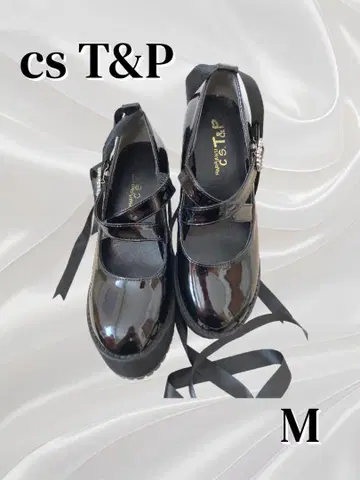 cs T&P 통굽 하트 버클 펌프스