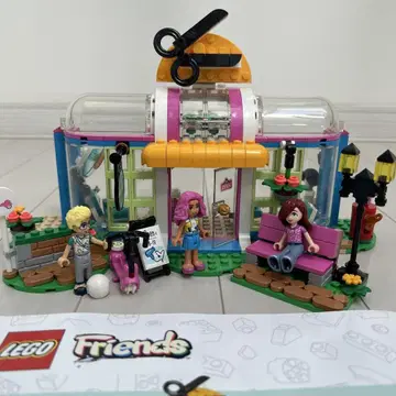 LEGO 프렌즈 하트레이크 시티의 헤어 살롱