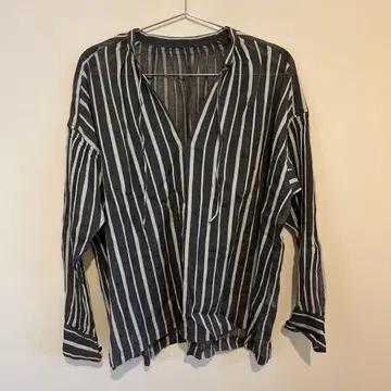 ORDINARY FITS 블라우스