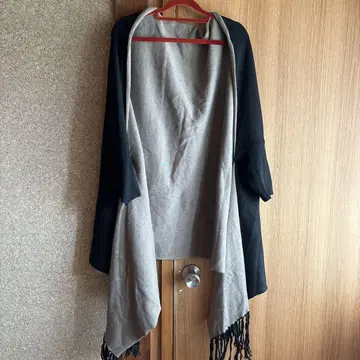 미사용 새상품 DURAS 판초 스톨