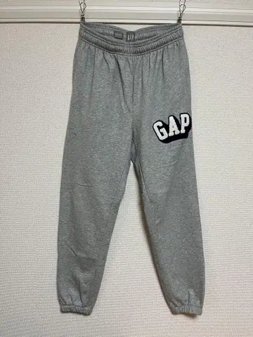 GAP 그레이 스웨트 팬츠 사이즈 XS 갭 로고