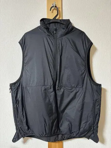 DAIWA PIER39 테크 리버서블 베스트 L 새상품급
