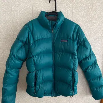 [레어 컬러] patagonia 틸 다운 자켓 S 다운 스웨터