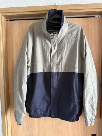 claiborne XL 나일론 자켓 베이지 네이비