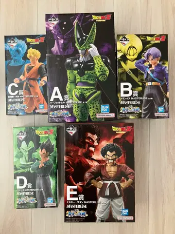 드래곤볼 1번 복권 미래로의 결투 풀 컴프 세트