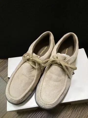 허시파피 베이지 스웨이드 모카신 22.5cm