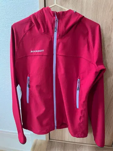 마무트 소프테크 라임 라이트 후디드 자켓