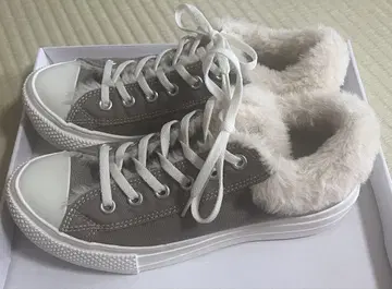 CONVERSE 복슬복슬 스니커즈 [ 24cm ]