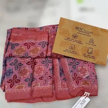 BIN HOUSE 빈하우스 인도네시아 바틱 스카프 미사용 새상품
