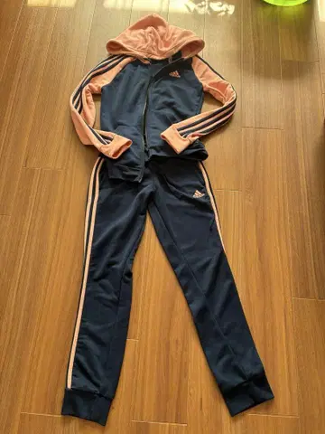 adidas 후드 부착 셋업 네이비/핑크