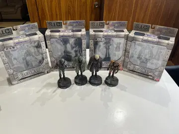 로봇 형사 K 피규어 세트 조립 완료