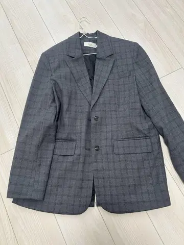 테일러드 체크 자켓 한국