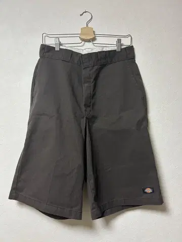 Dickies 하프 팬츠