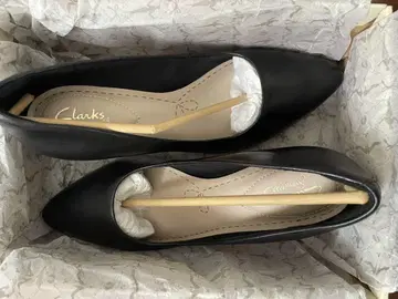 Clarks 여성 펌프스 이시도라 페이 블랙 가죽
