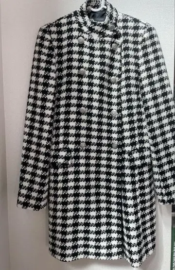 ZARA 코트