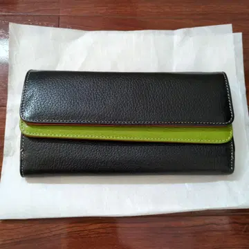 genuine leather vera pelle