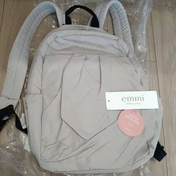에미 백팩 베이지 새상품 미사용