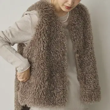 새상품 Sans Souci 푸들 퍼 리버서블 베스트 지나시스
