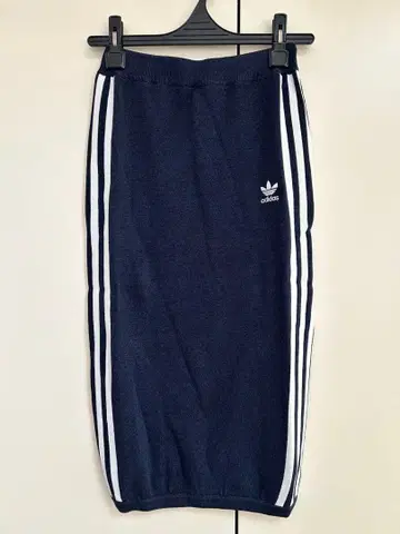 adidas 네이비 타이트 스커트 사이드 스트라이프
