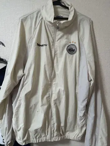 9090 화이트 나일론 자켓