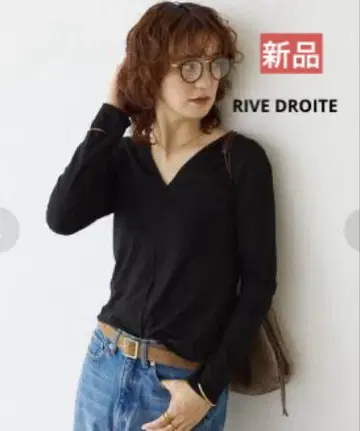 새상품 RIVE DROITE 리브 드와 딥 V컷 티셔츠 블랙 블랙