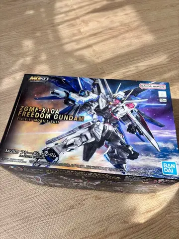 MGSD 프리덤 건담