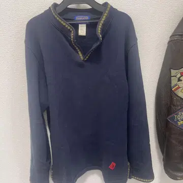 Pendleton 네이비 크루넥 트레이닝복 L