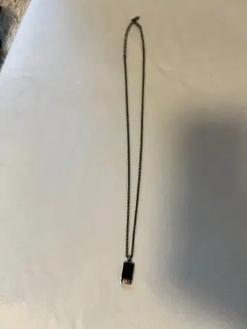 폴스미스 목걸이