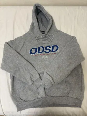 ODSD 그레이 후드 부착 후드티