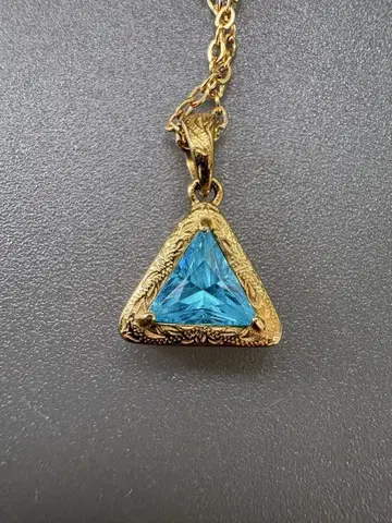 IRIE BEACH triangle stone necklaceNo.939