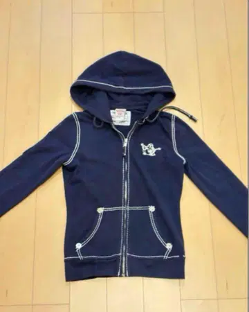TRUE RELIGION 집 후드티