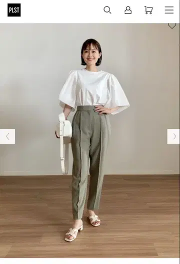 새상품급 플라스테 오간자 슬리브 T셔츠 화이트