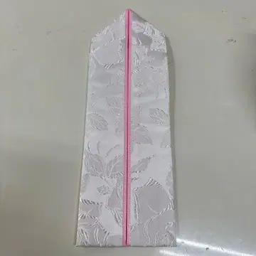 잎 무늬 레이어트 카라 화이트/핑크