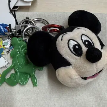 Disney 미키마우스 키링 봉제 인형 참 스트랩 zara