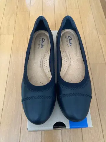 Clarks Sara bay 블랙 가죽 uk4.5