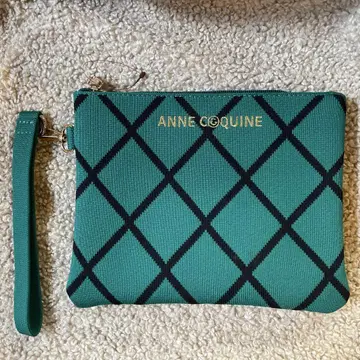 ANNE COQUINE 앙코키누
