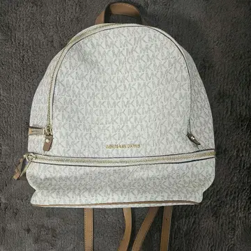 MICHAEL KORS 로고 백팩